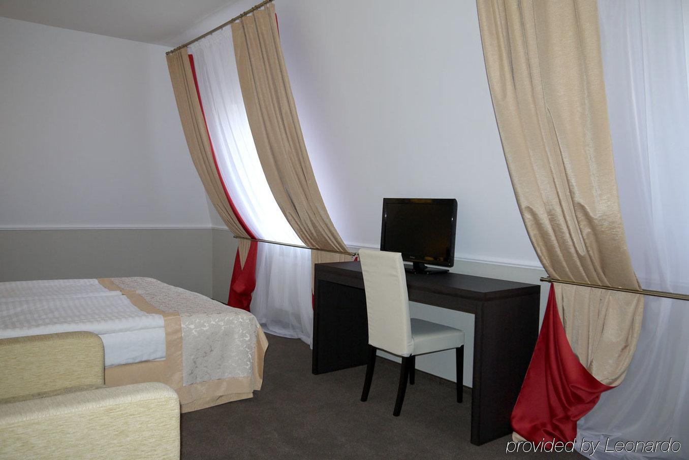 Optima Kropyvnytskyi Hotel Cameră foto